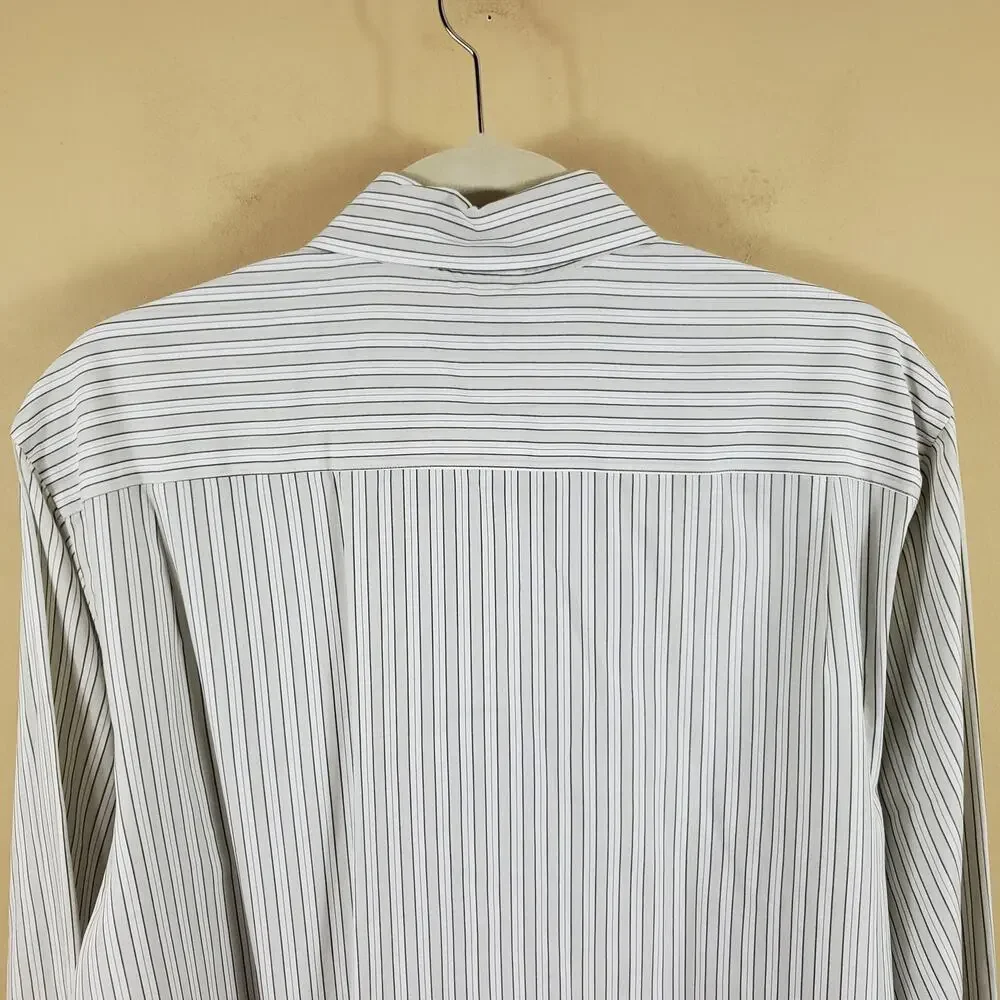 Banana Republic Gray Stripe Regular Fit Button-up Shirt Size M